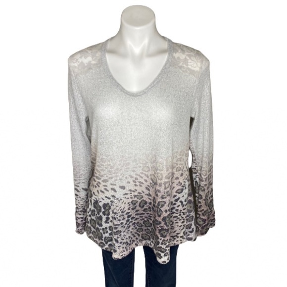 Vocal Tops - Vocal Ombré Leopard Lace Top